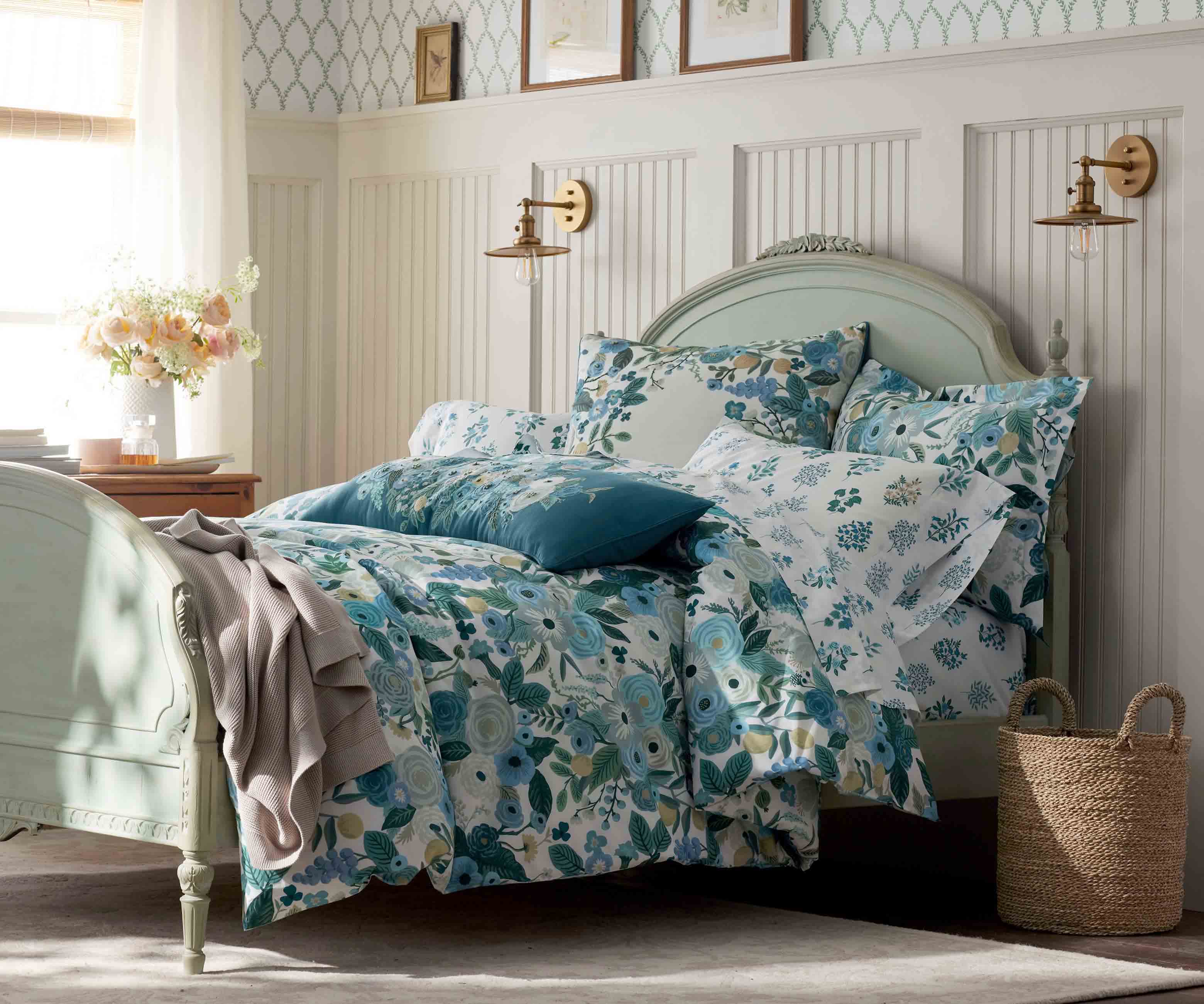 Percale Comforter - Garden Party Blue